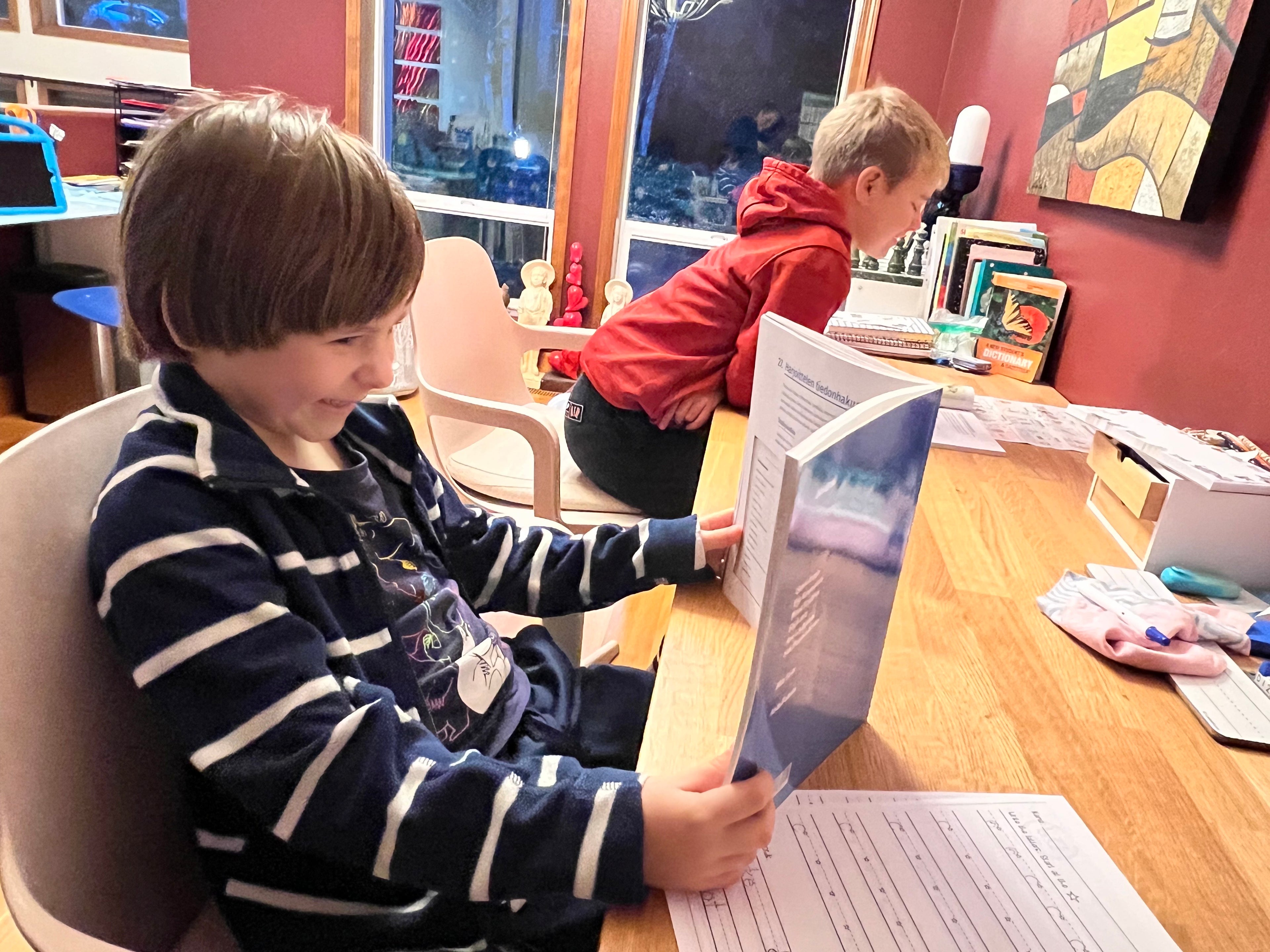 Opettajalle kaksi tuntia työaikaa oppimateriaalien päivittämiseen